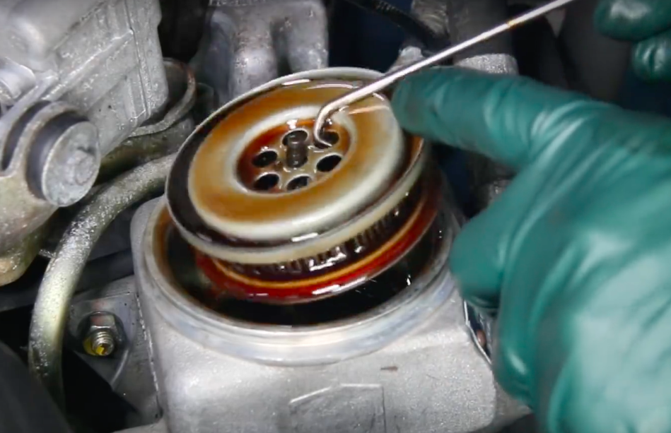 Raining W126 300SDs in PNW Diagnosing a Steering Problem on 4